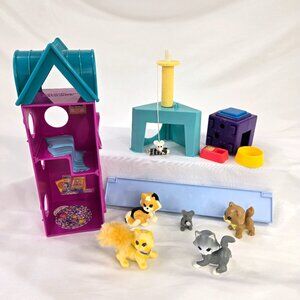 Vintage 1994 Kenner Littlest Pet Shop Purry Kittens with Kitty Playtime Condo